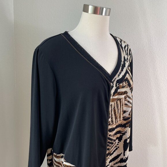 JM Collection Woman Plus 2X Animal Print Tunic Top V Neck Long Sleeve Stretch - Picture 2 of 11
